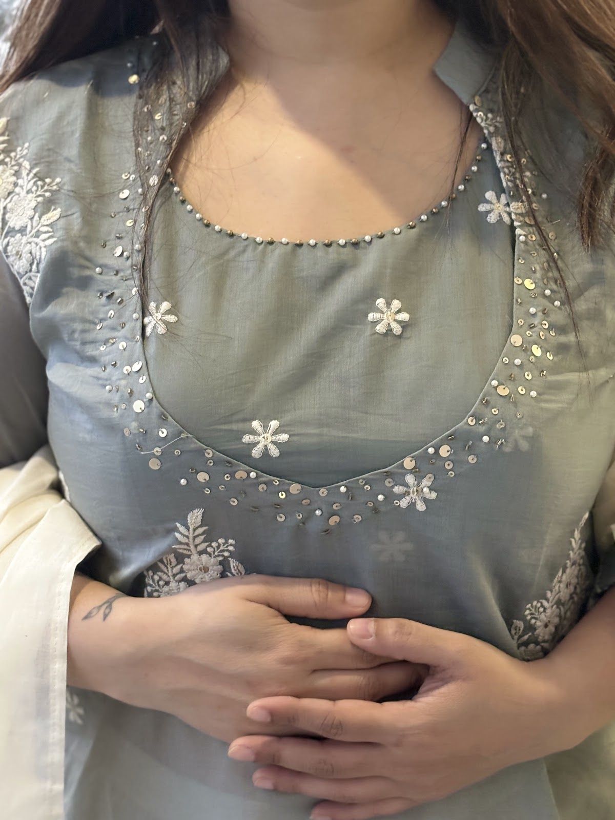 chanderi-cotton-embroidered-kurta-with-padded-embroidered-bustier-paired-with-kora-cotton-hand-block-print-flaired-palazzo-hand-block-print-dupatta-grey-2