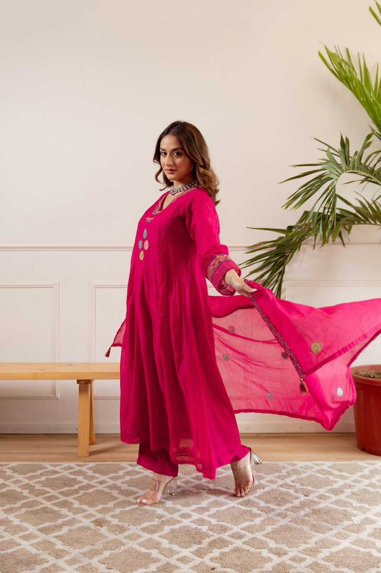 chanderi-net-embroidered-a-line-suit-with-gathers-rani-4