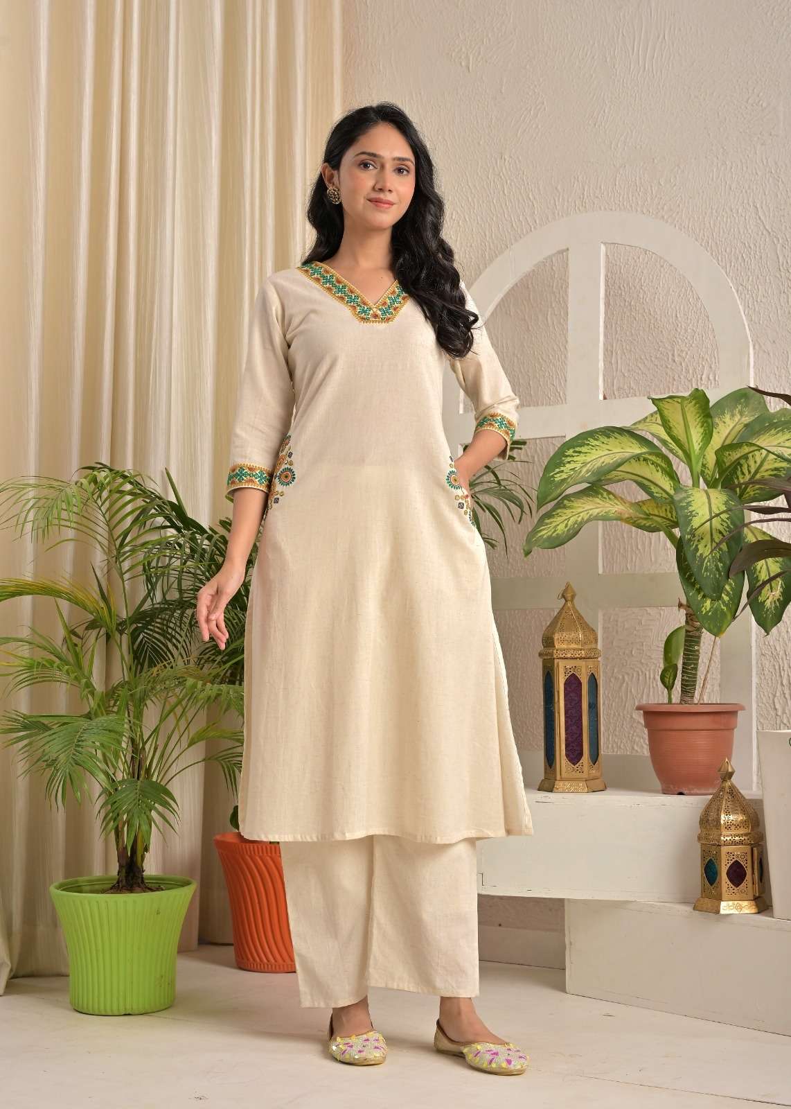 cotton-flex-pant-set-with-embroidered-neck-off-white-and-green-2