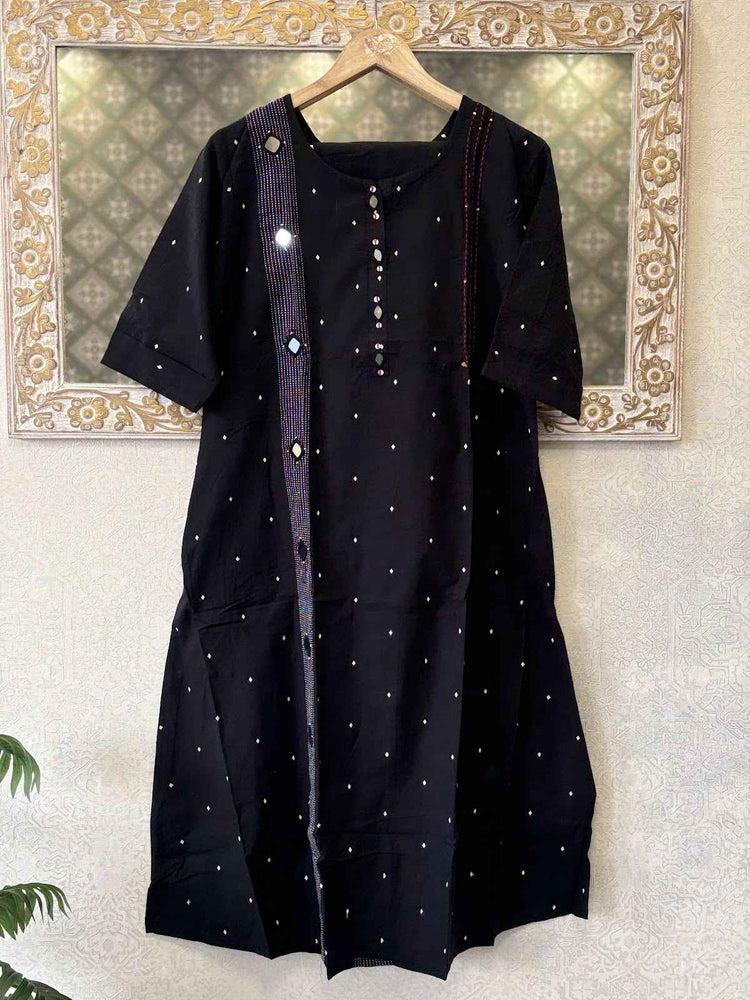 cotton-handloom-jamdani-pant-set-with-hand-work-mirror-work-black-1