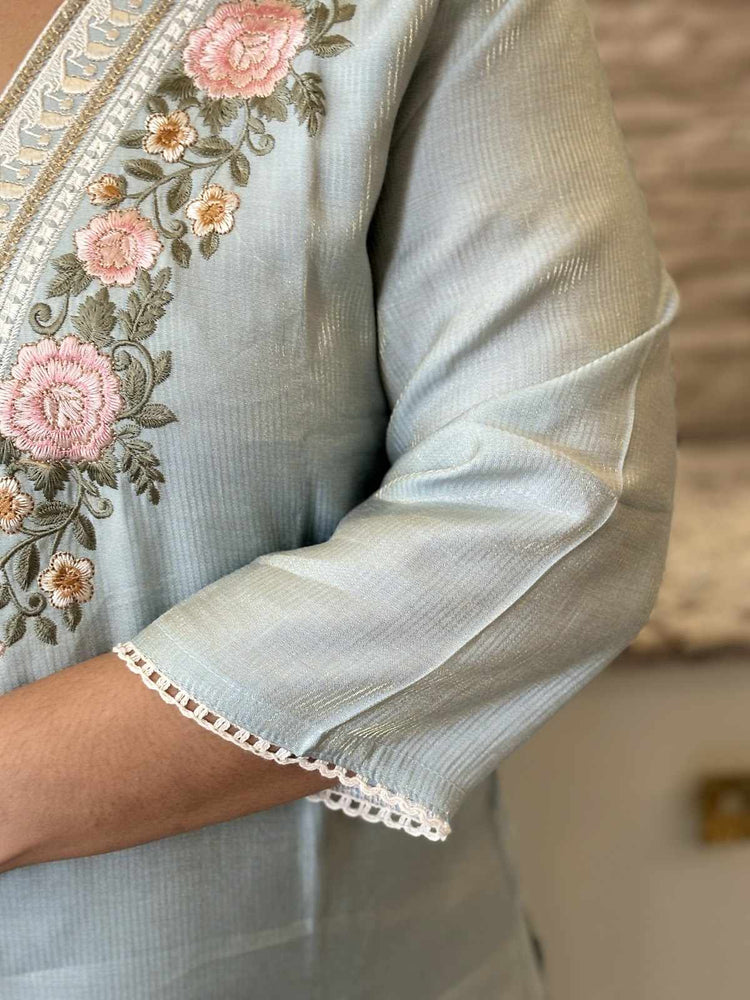 cotton-silk-embroidered-straight-fit-suit-set-with-mul-cotton-lining-paired-with-embroidered-organza-dupatta-pastel-blue-3