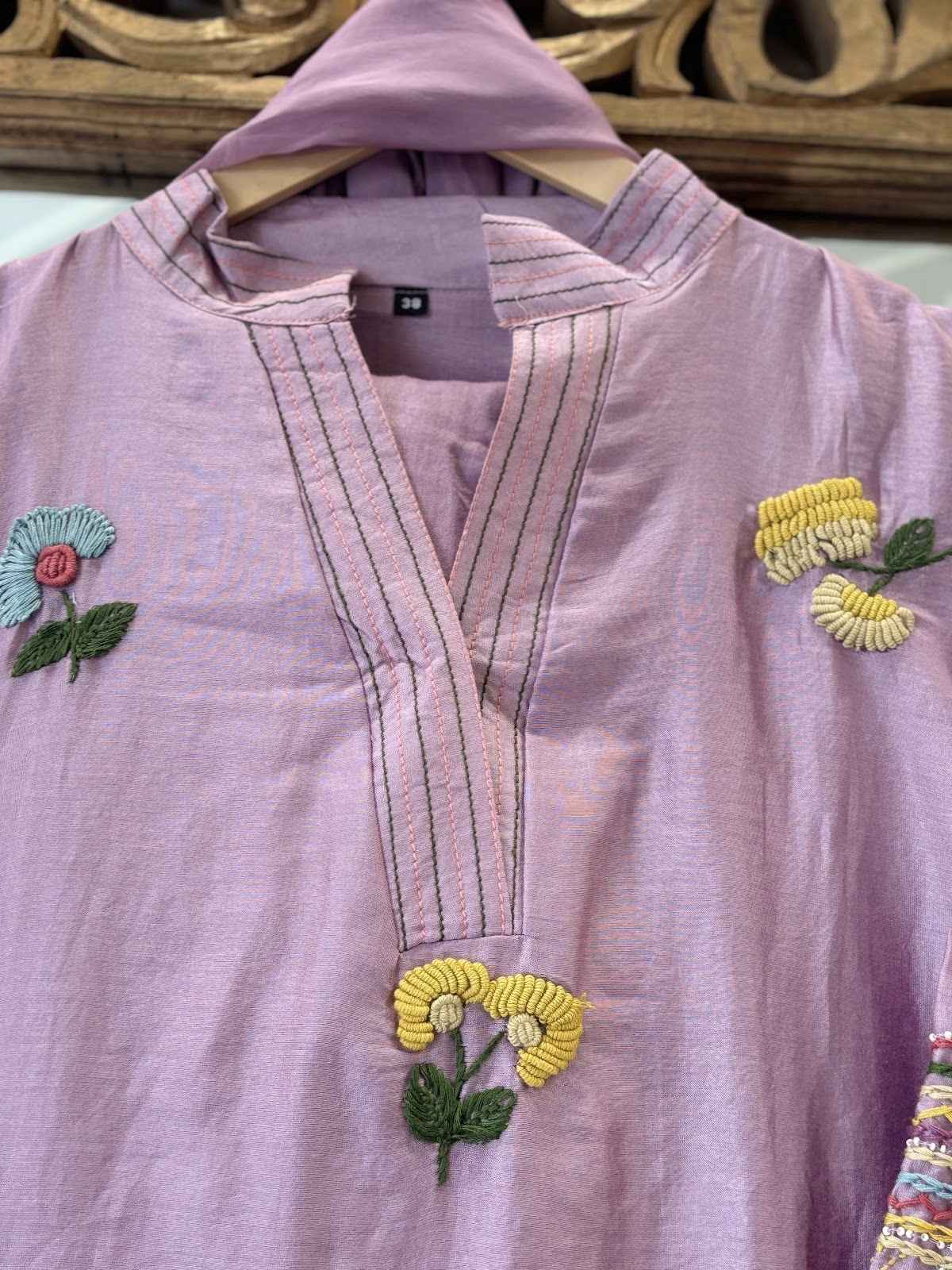 dola-silk-hand-embroidered-a-line-suit-set-with-mul-cotton-lining-paired-with-organza-dupatta-lavender-2