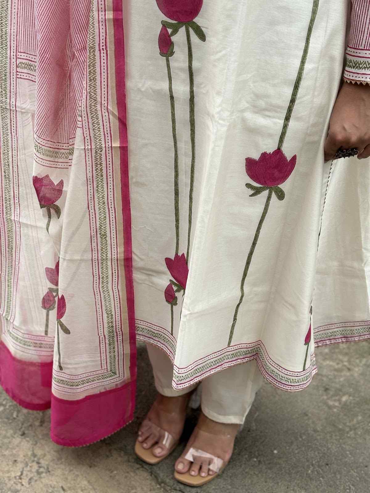 exclusive-chanderi-hand-block-print-a-line-suit-set-off-white-and-dark-pink-3