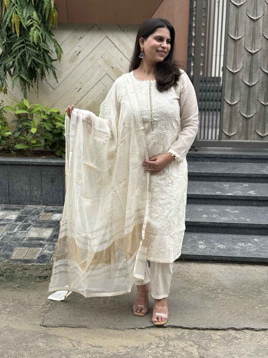exclusive-mul-chanderi-fully-embroidered-suit-set-with-mukaish-work-paired-with-pure-chanderi-flamingo-embroidered-dupatta-off-white-1