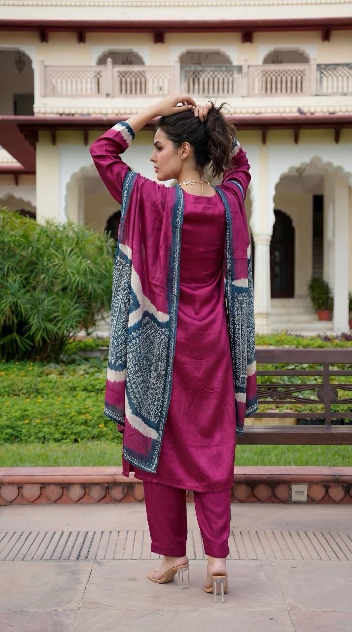 gajji-silk-shibori-print-suit-set-paired-with-shibori-print-organza-dupatta-pink-5