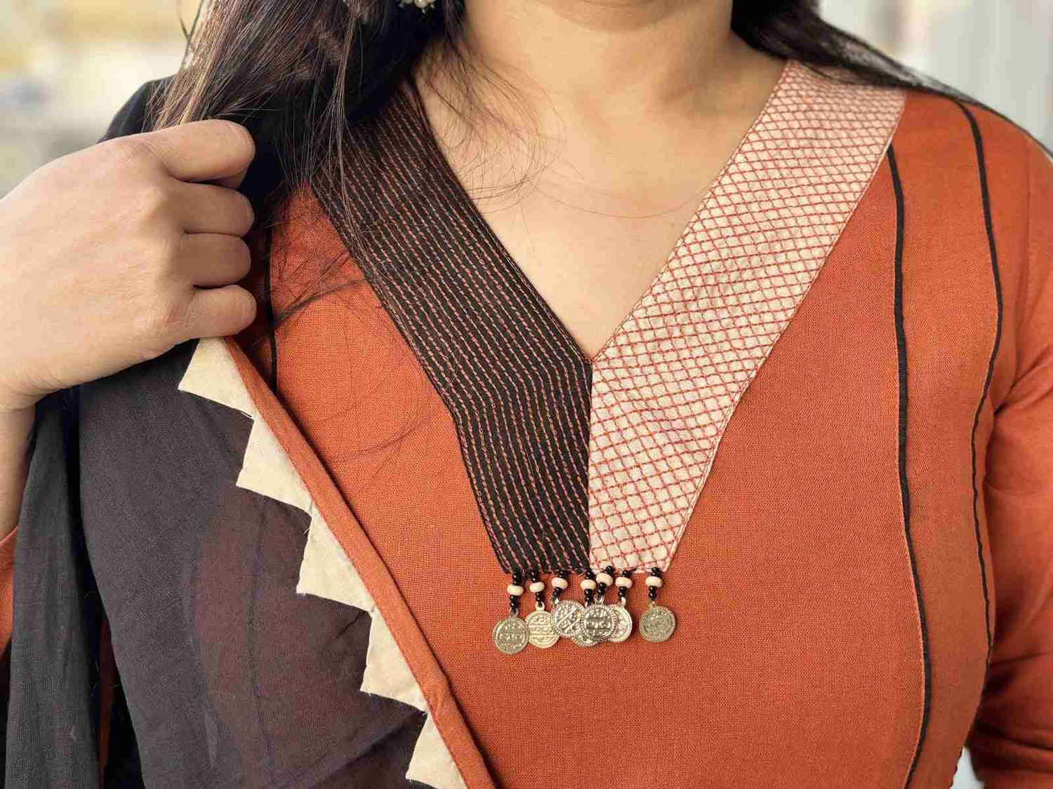 handloom-cotton-embroidered-suit-set-paired-with-applique-work-heavy-cotton-dupatta-rust-2