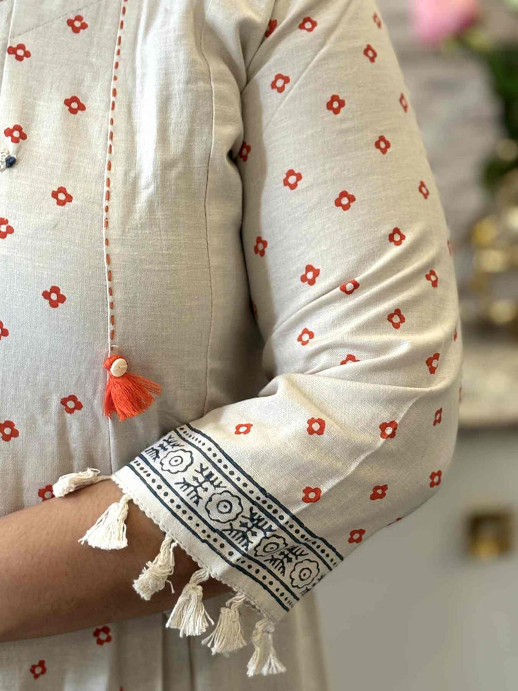 heavy-rayon-mix-cotton-hand-block-print-hand-embroidered-anarkali-paired-with-mul-cotton-kalamkari-dupatta-off-white-3