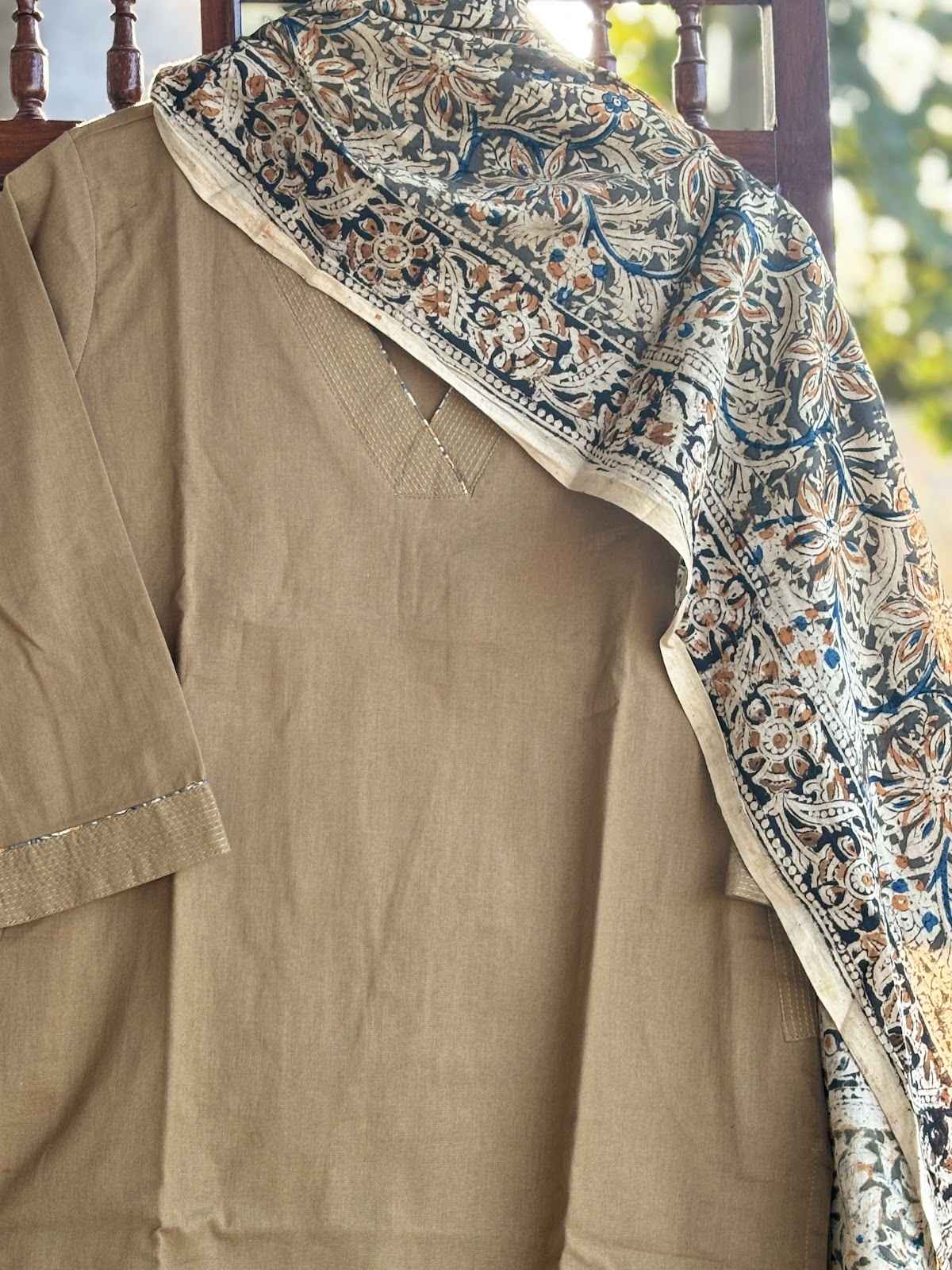 khadi-cotton-straight-fit-suit-set-with-kalamkari-dupatta-khaki-2