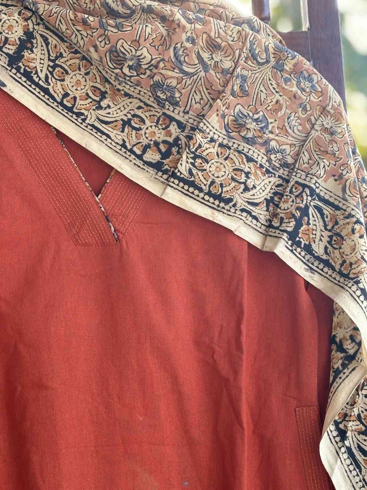 khadi-cotton-straight-fit-suit-set-with-kalamkari-dupatta-rust-2