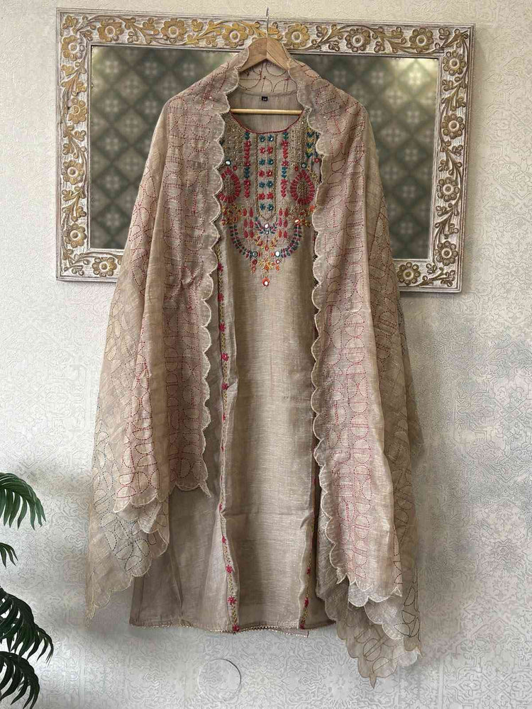 linen-chander-hand-embroidered-suit-set-with-katha-work-chanderi-dupatta-colour-cheeku-1