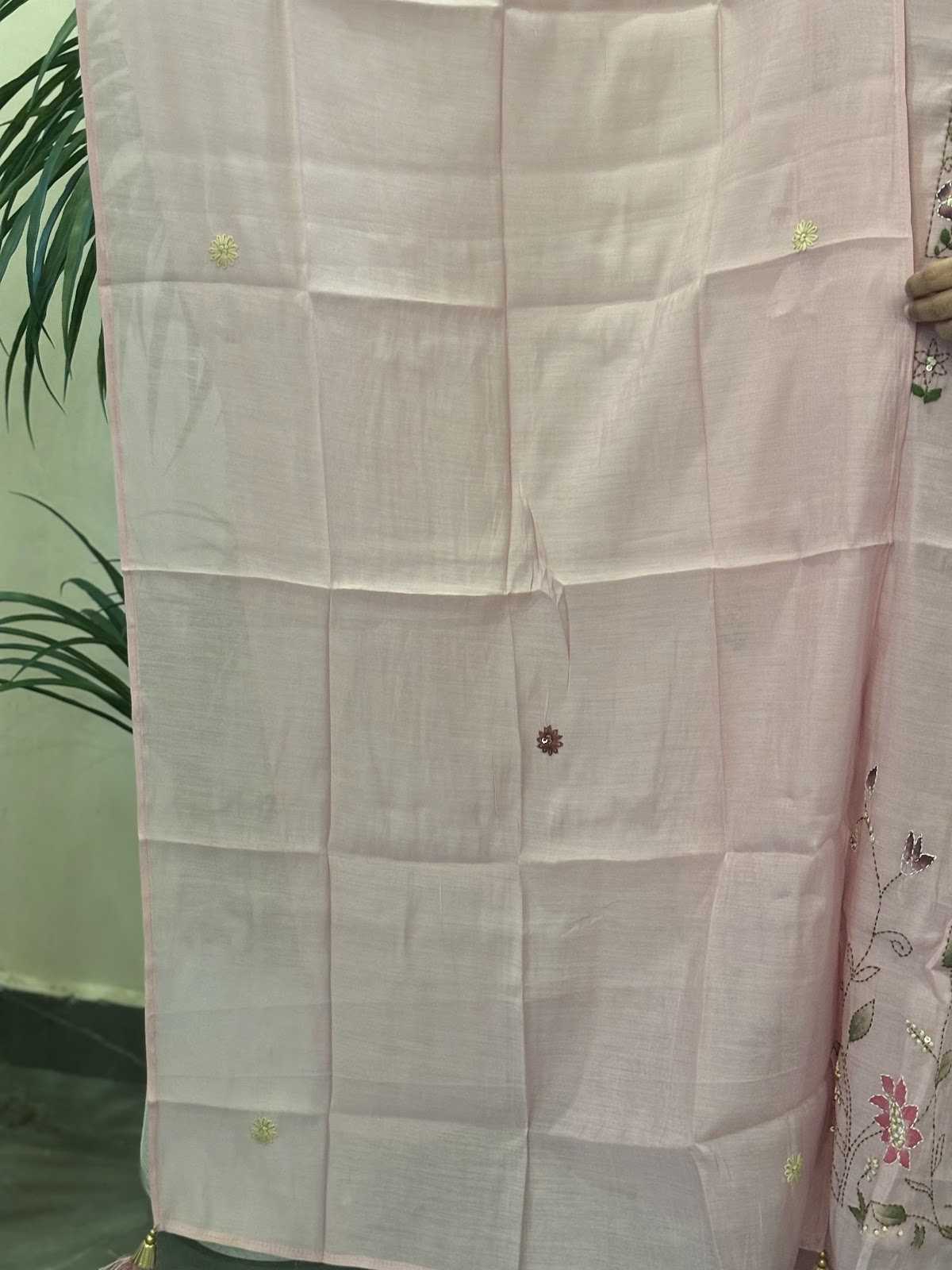 mul-chanderi-a-line-hand-painted-hand-embroidered-suit-set-with-mul-cotton-lining-pink-4