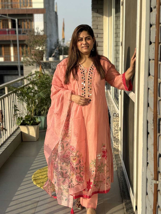 mul-chanderi-applique-work-anarkali-suit-set-with-mirror-work-paired-with-digital-print-chanderi-dupatta-peach-1