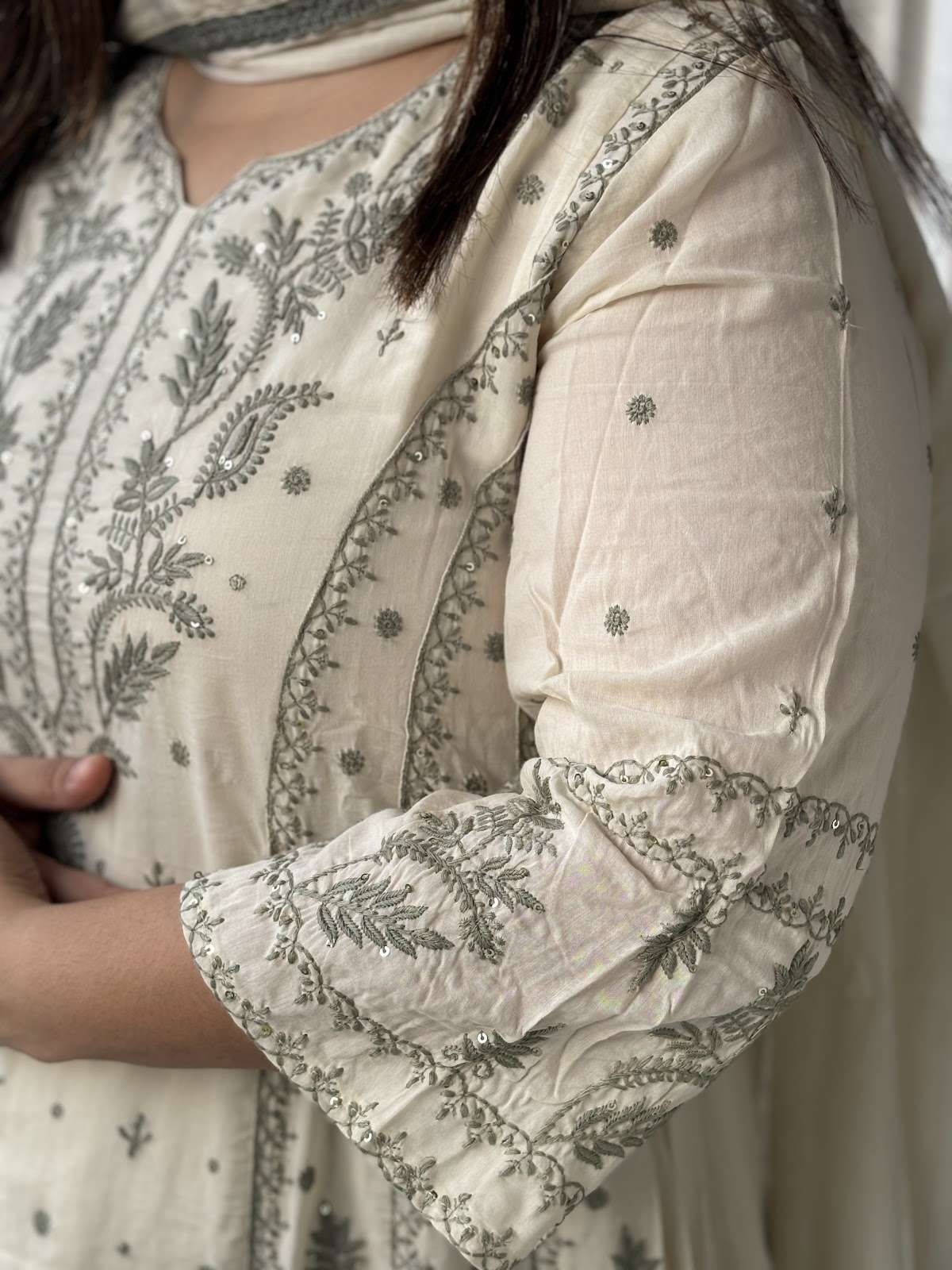 mul-chanderi-chikankari-a-line-suit-set-with-cotton-embroidered-pants-ivory-and-green-3
