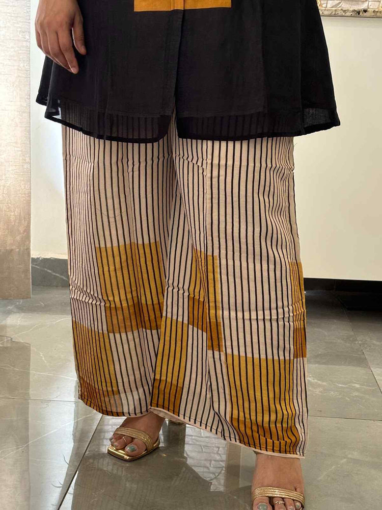 mul-chanderi-digital-print-embroidered-co-ord-set-with-mul-cotton-lining-black-4