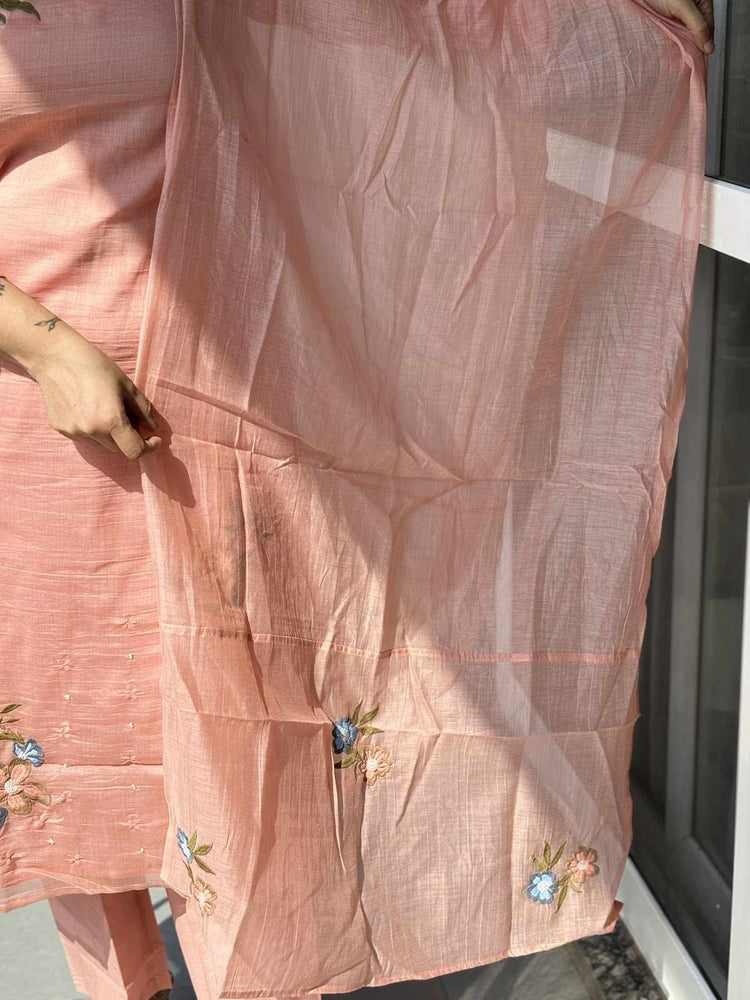 mul-chanderi-embroidered-straight-fit-suit-set-with-lining-peach-4