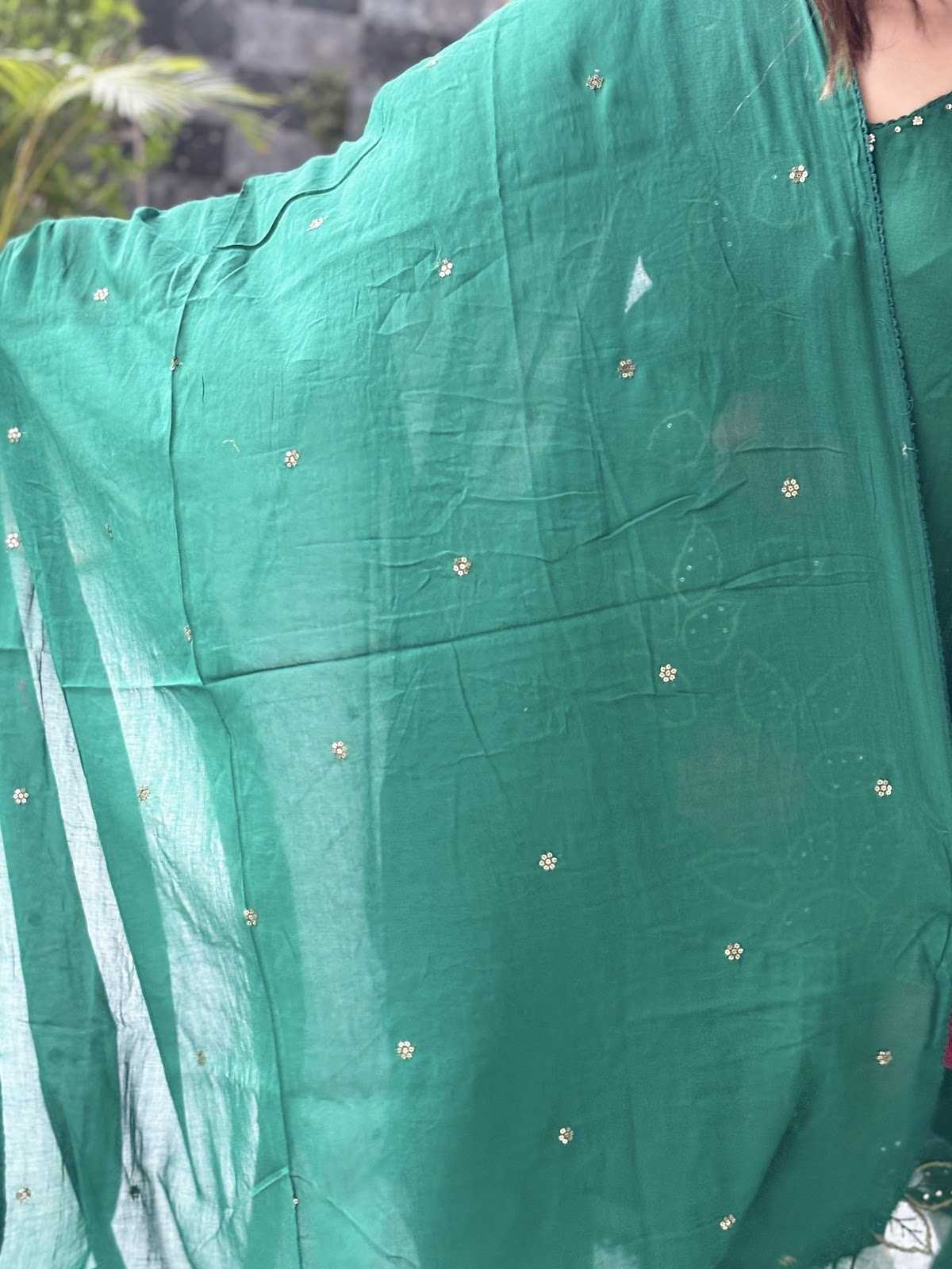 mul-cotton-a-line-embroidered-suit-set-with-lining-bottle-green-4