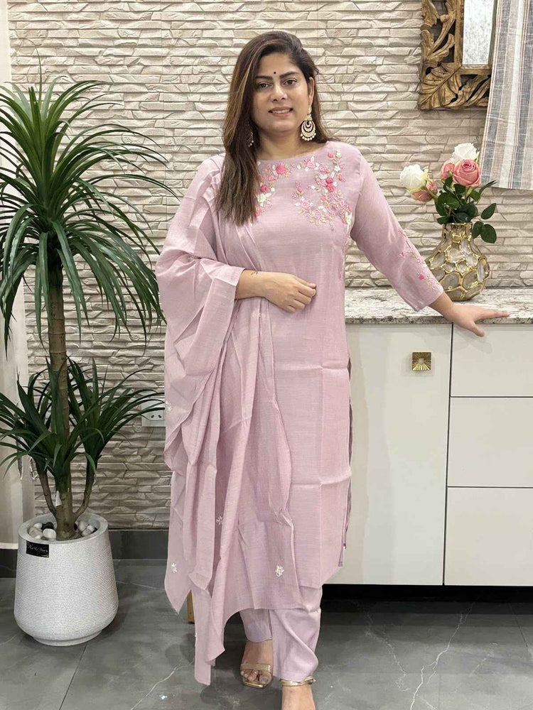 muslin-chanderi-mix-hand-embroidered-straight-fit-suit-set-with-cotton-lining-lavender-1