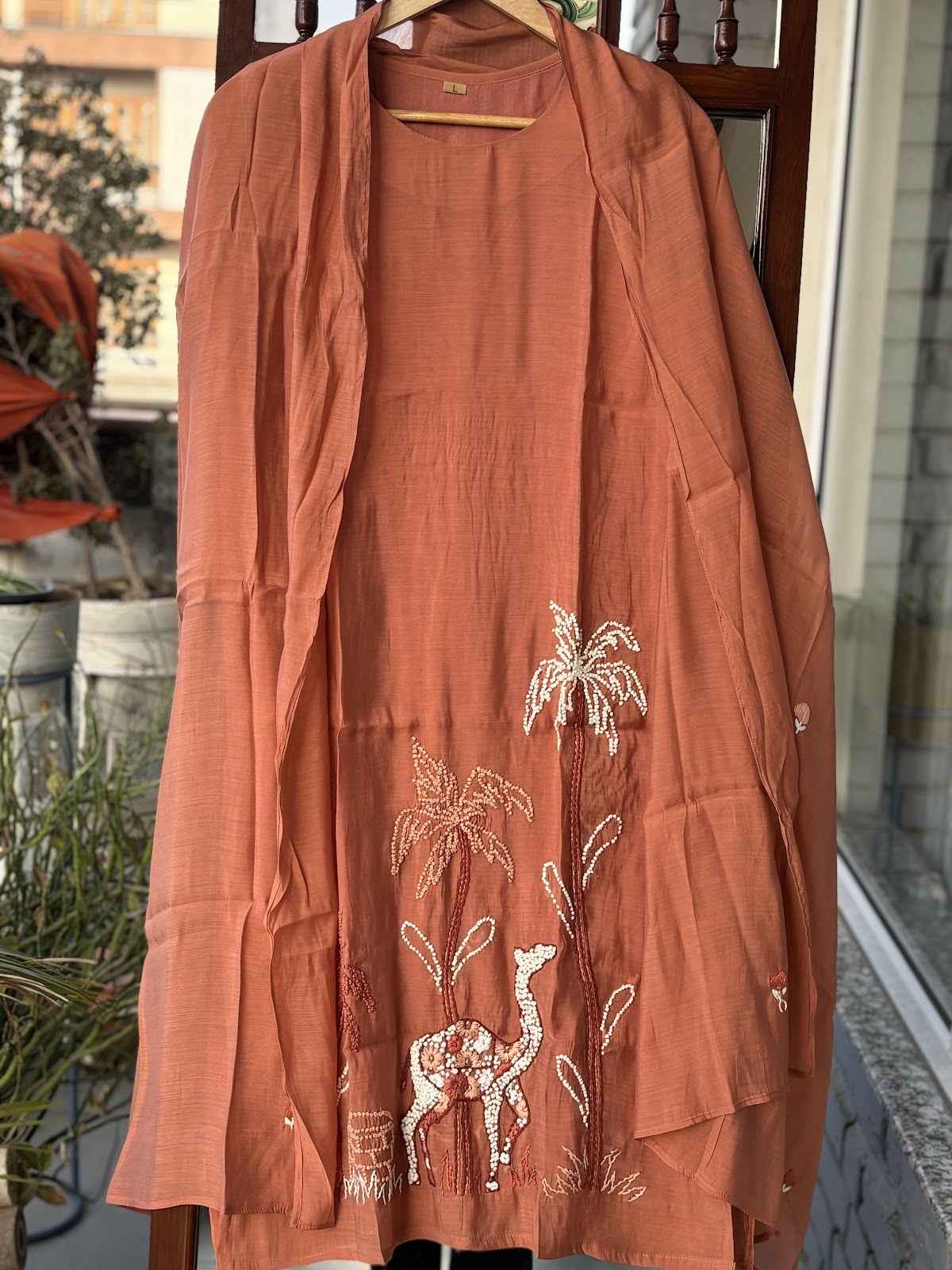 muslin-hand-embroidered-suit-set-with-cotton-lining-rust-3