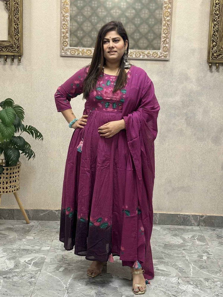 pichwai-print-mul-cotton-suit-set-with-lining-tassels-wine-1