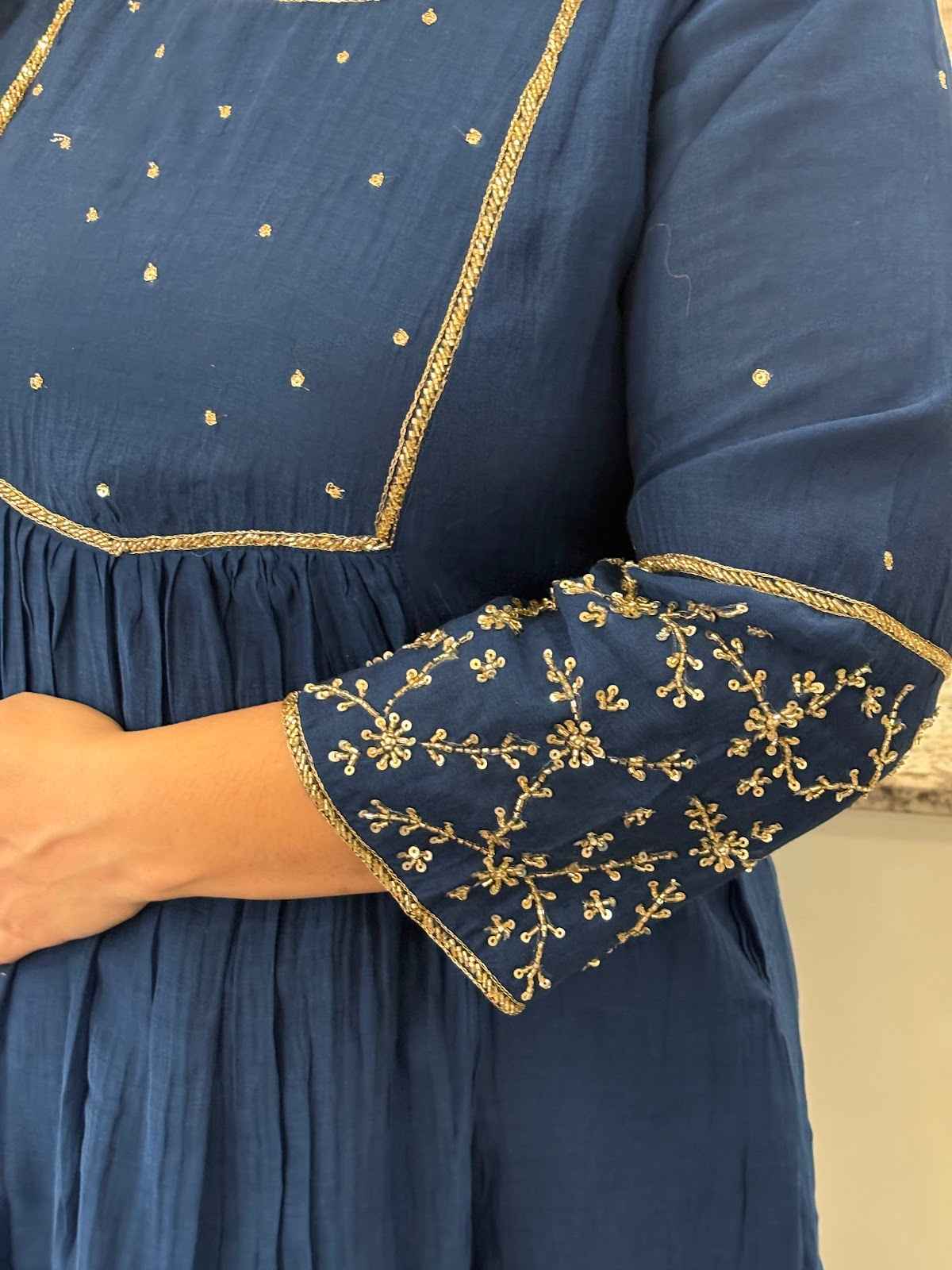 premium-banaras-mul-chanderi-hand-embroidered-a-line-suit-set-with-mul-cotton-lining-embroidered-pure-organza-dupatta-navy-blue-4