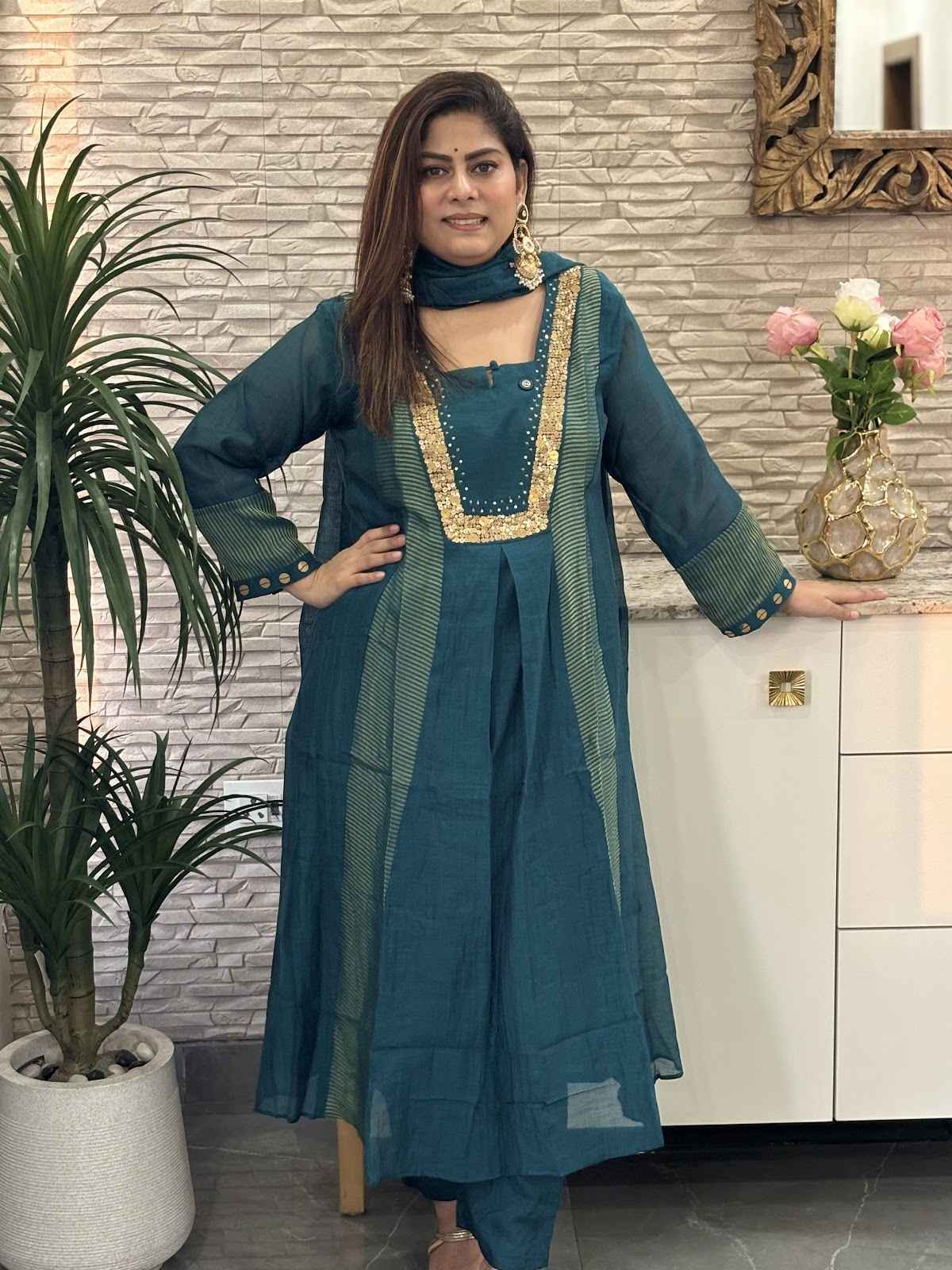 premium-banaras-mul-chanderi-hand-embroidered-a-line-suit-set-with-mul-cotton-lining-emrald-green-1