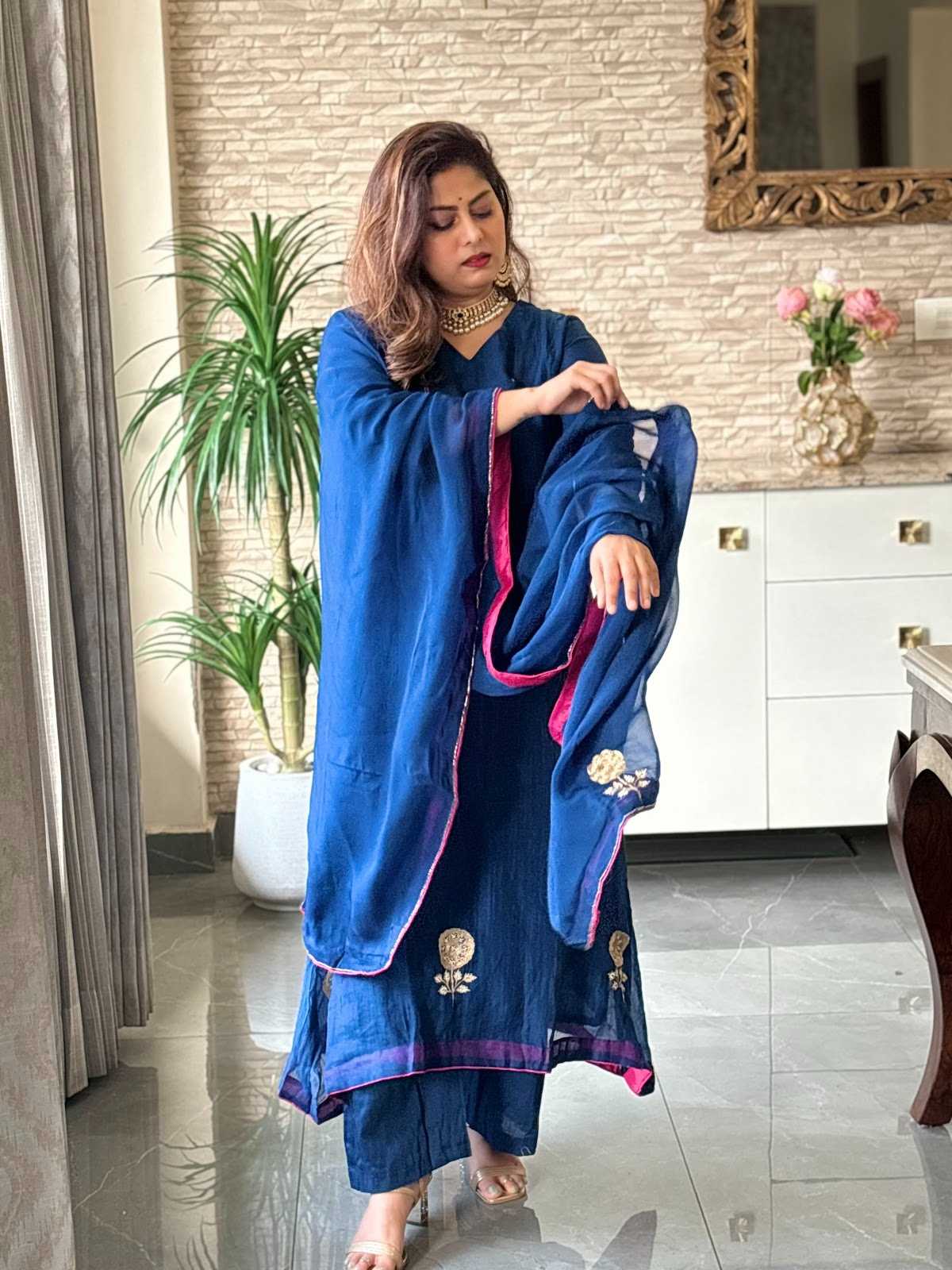 premium-banaras-mul-chanderi-hand-embroidered-a-line-suit-set-with-mul-cotton-lining-paired-with-organza-embroidered-dupatta-with-contrast-hacking-royal-blue-2