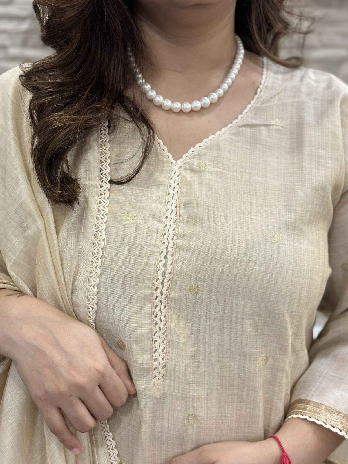 premium-chanderi-straight-fit-suit-set-with-tissue-border-applique-dori-work-paired-with-tissue-chanderi-embroidered-dupatta-beige-3