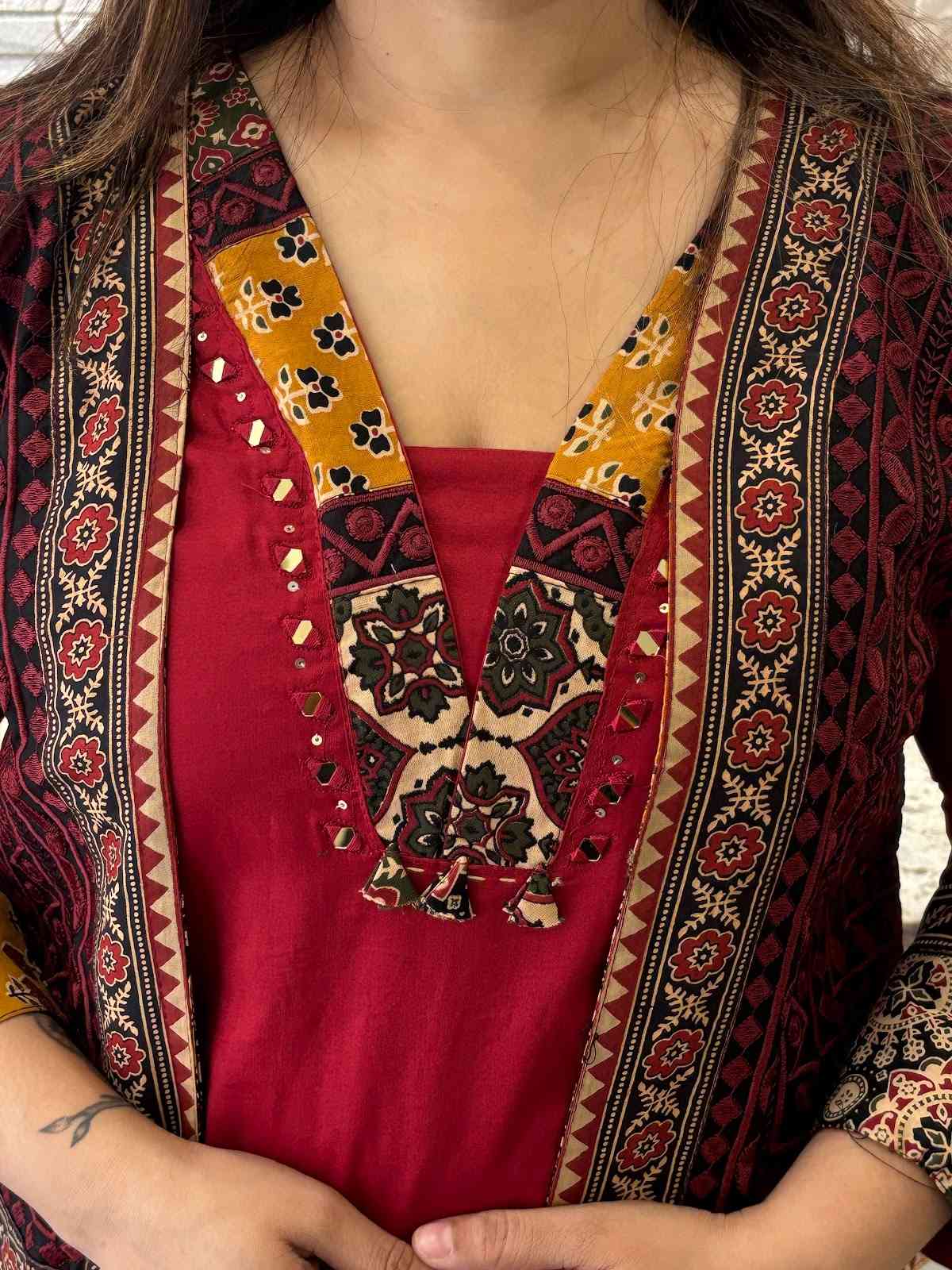 premium-cotton-pant-set-with-embroidered-jacket-maroon-2