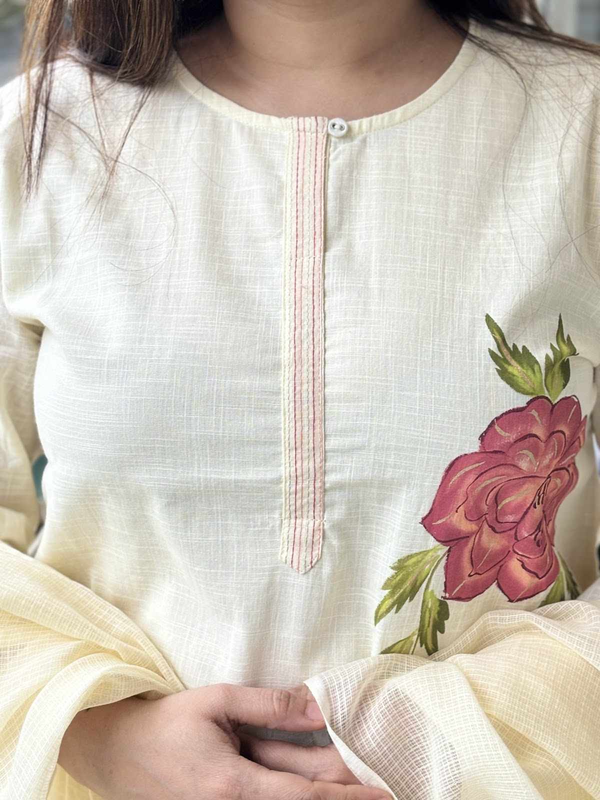 premium-cotton-slub-hand-brush-painted-straight-fit-suit-set-with-lining-paired-with-kota-cotton-hand-brush-painted-dupatta-cream-3