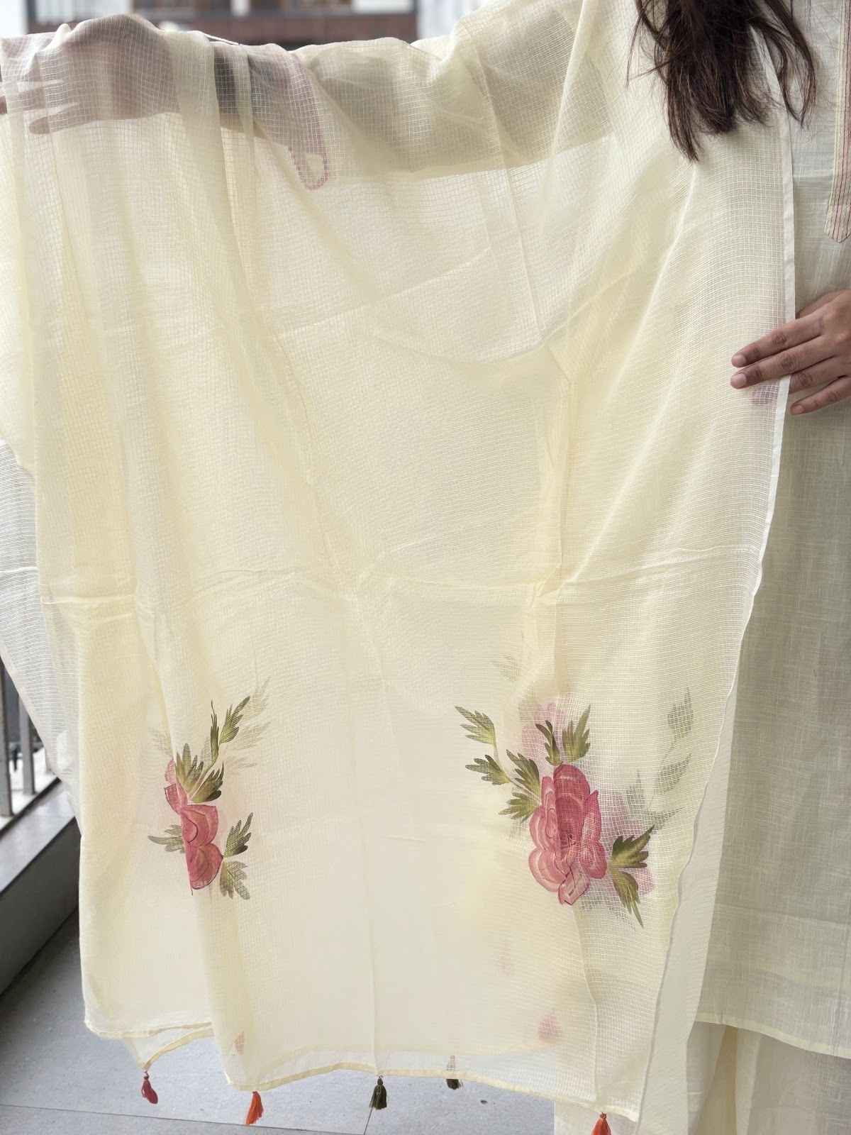premium-cotton-slub-hand-brush-painted-straight-fit-suit-set-with-lining-paired-with-kota-cotton-hand-brush-painted-dupatta-cream-5