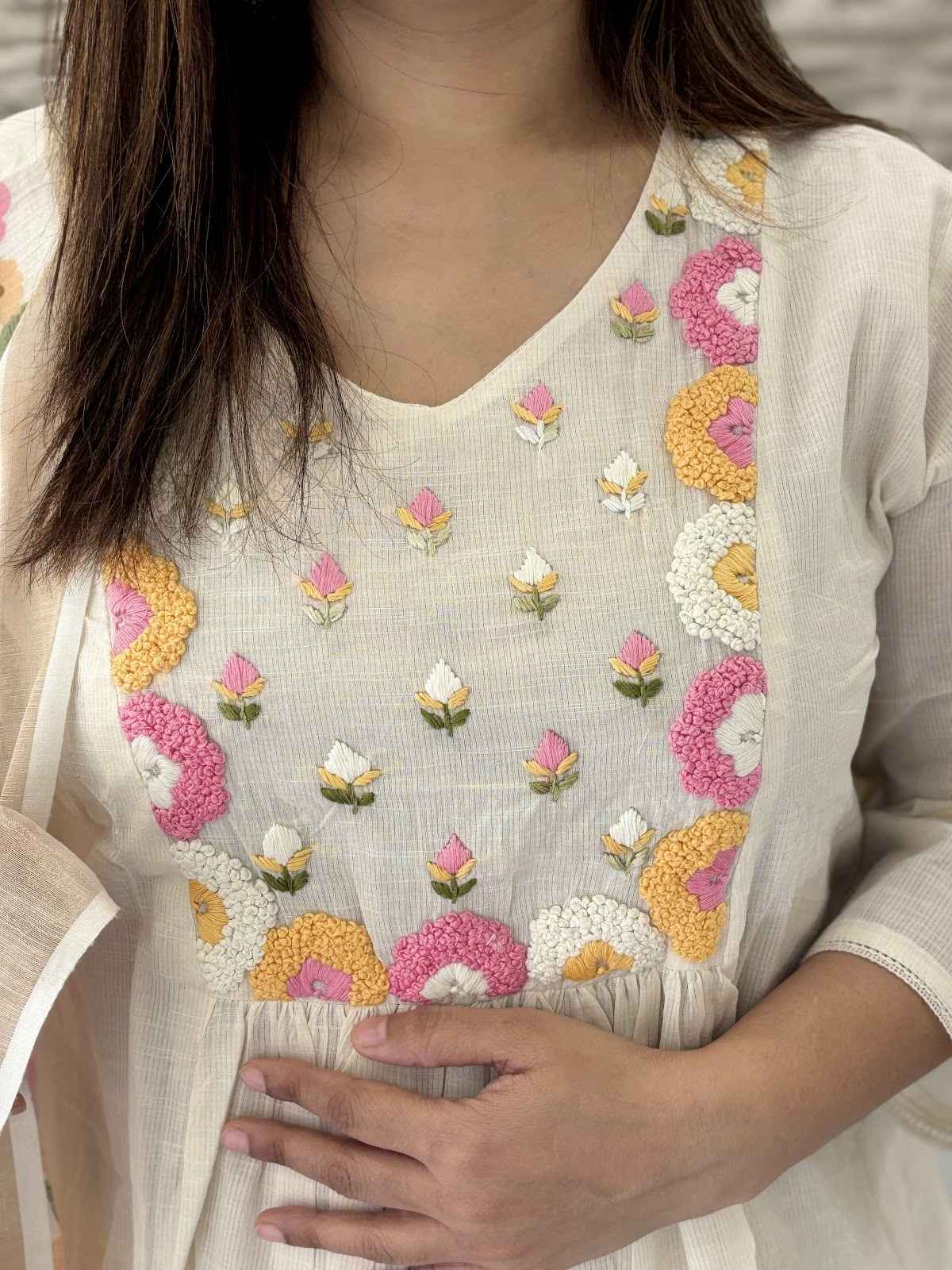 premium-silly-cotton-hand-embroidered-suit-set-with-gathers-paired-with-digital-floral-print-linen-chanderi-dupatta-off-white-2