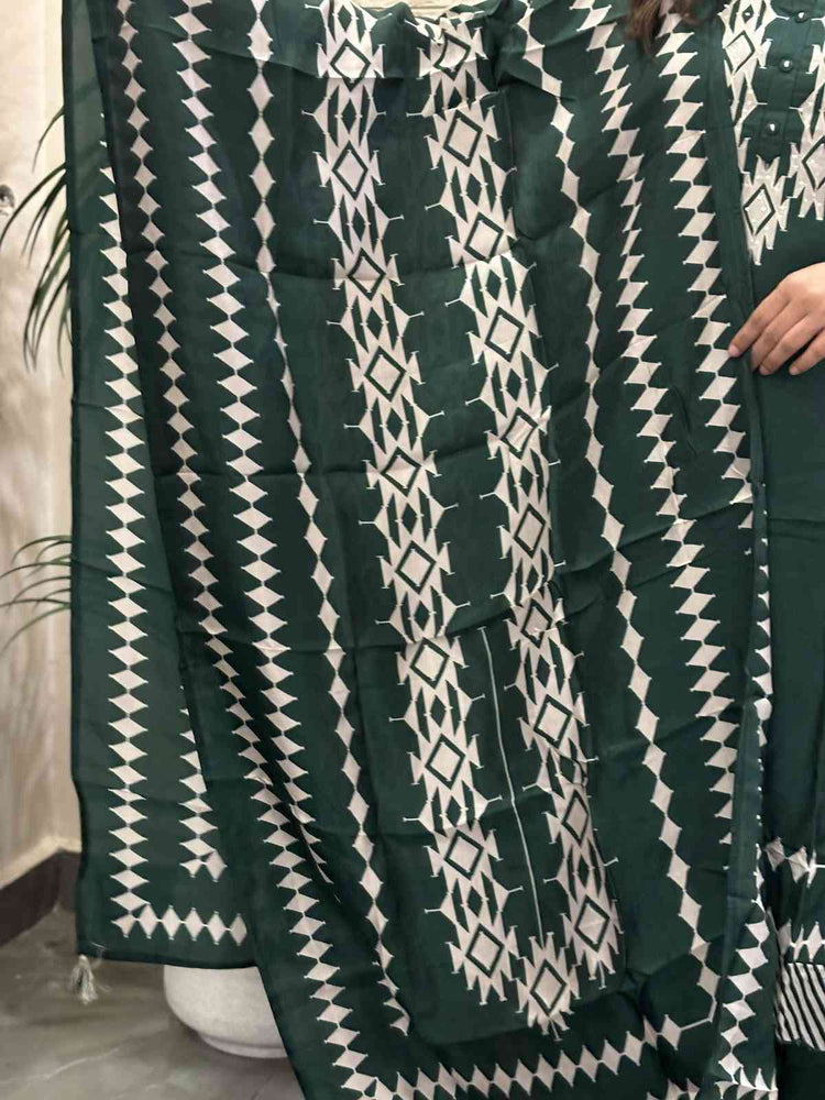 pura-dola-silk-digital-print-embroidered-straight-fit-suit-set-with-mul-cotton-lining-bottle-green-4
