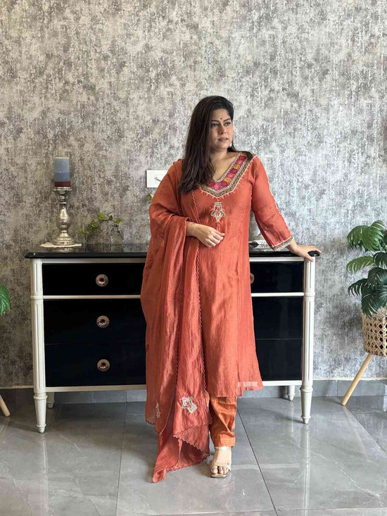 pure-bananas-mul-chanderi-hand-embroidered-appliquÃ©-work-a-line-suit-set-paired-with-pure-mul-chanderi-embroidered-dupatta-rust-2