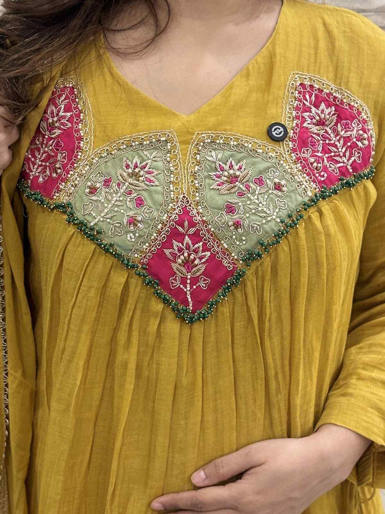 pure-banaras-hand-embroidered-mul-chanderi-a-line-suit-set-with-mul-cotton-lining-yellow-3