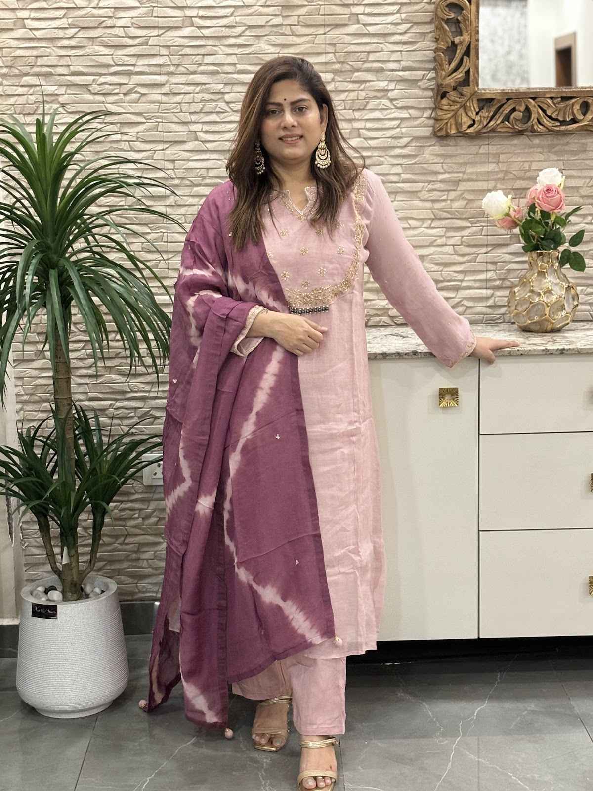 pure-banaras-mul-chanderi-a-line-hand-embroidered-suit-set-paired-with-shibori-print-organza-dupatta-onion-1