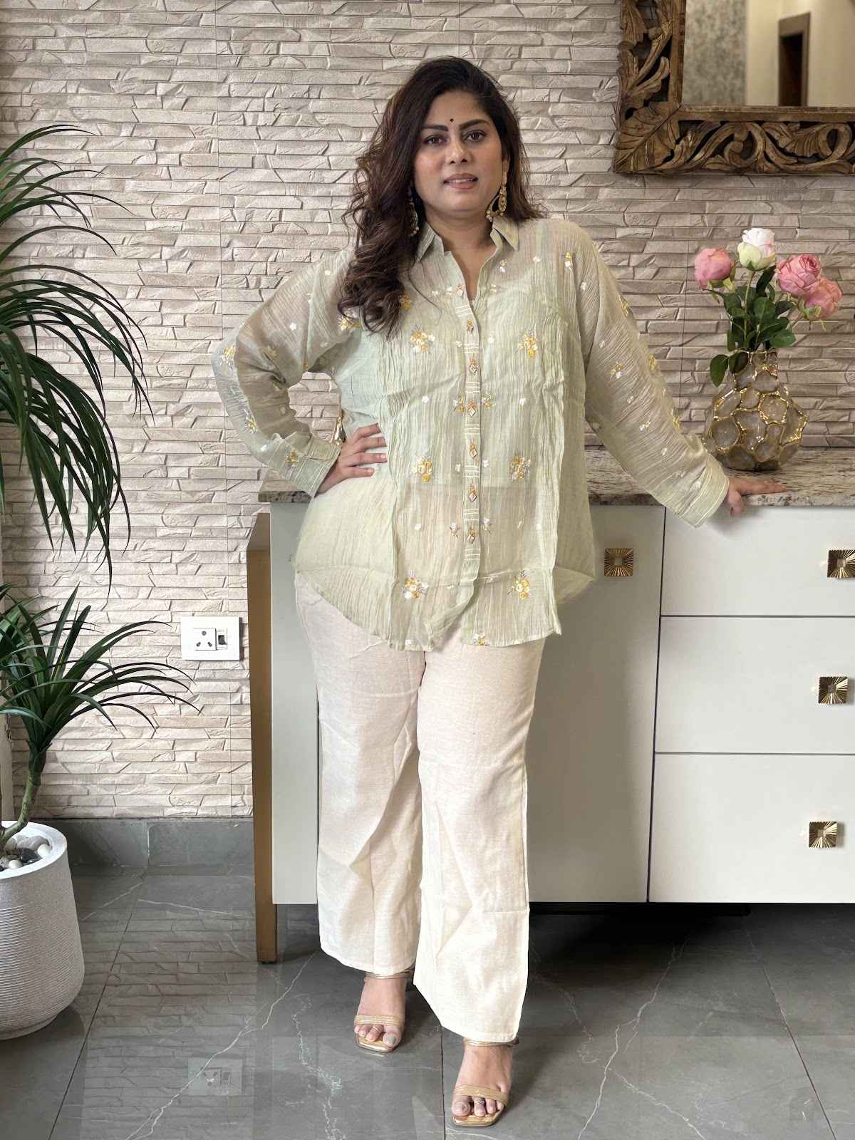pure-banaras-mul-chanderi-embroidered-co-ord-set-with-separate-inner-pista-green-1