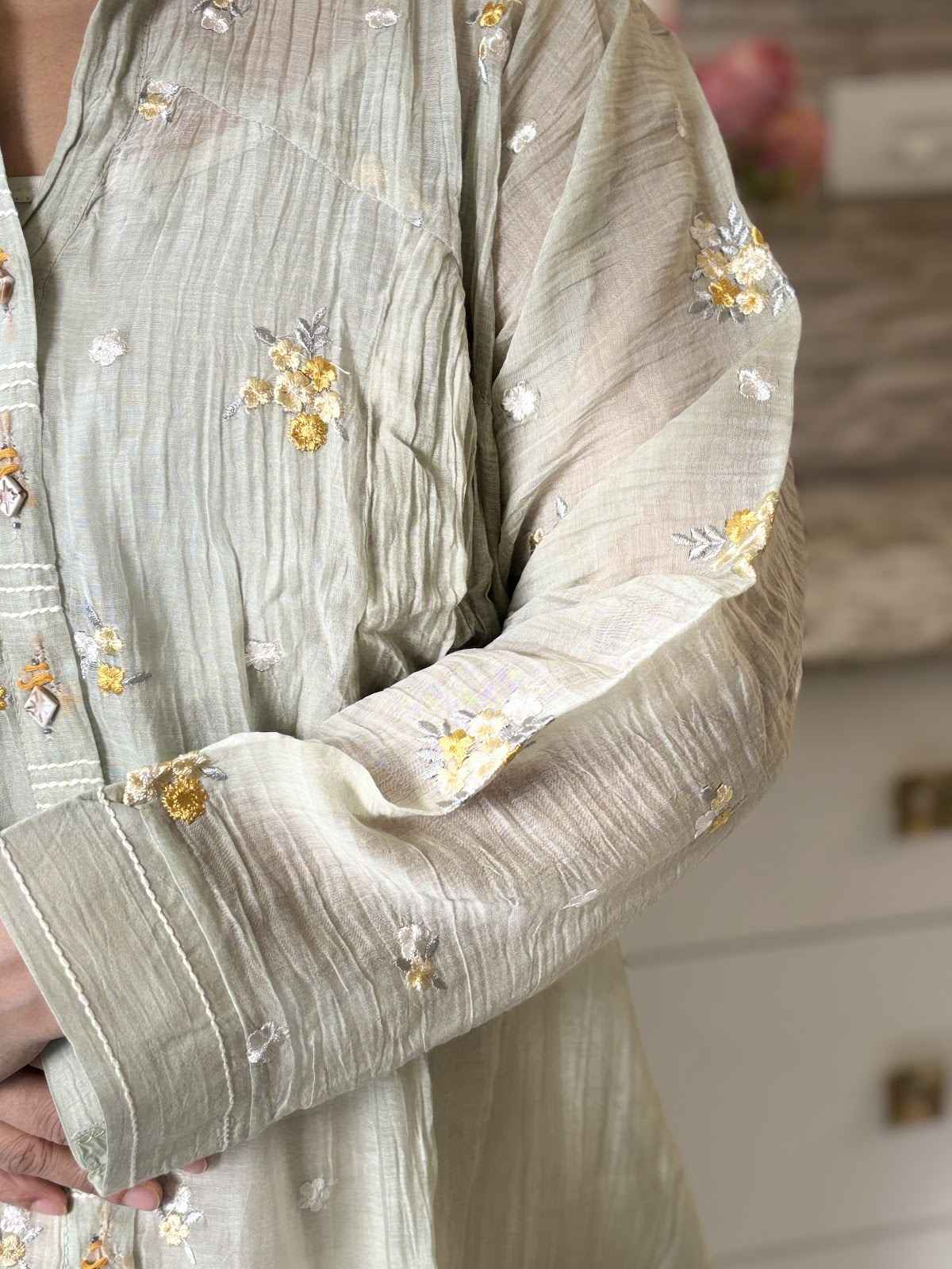 pure-banaras-mul-chanderi-embroidered-co-ord-set-with-separate-inner-pista-green-3