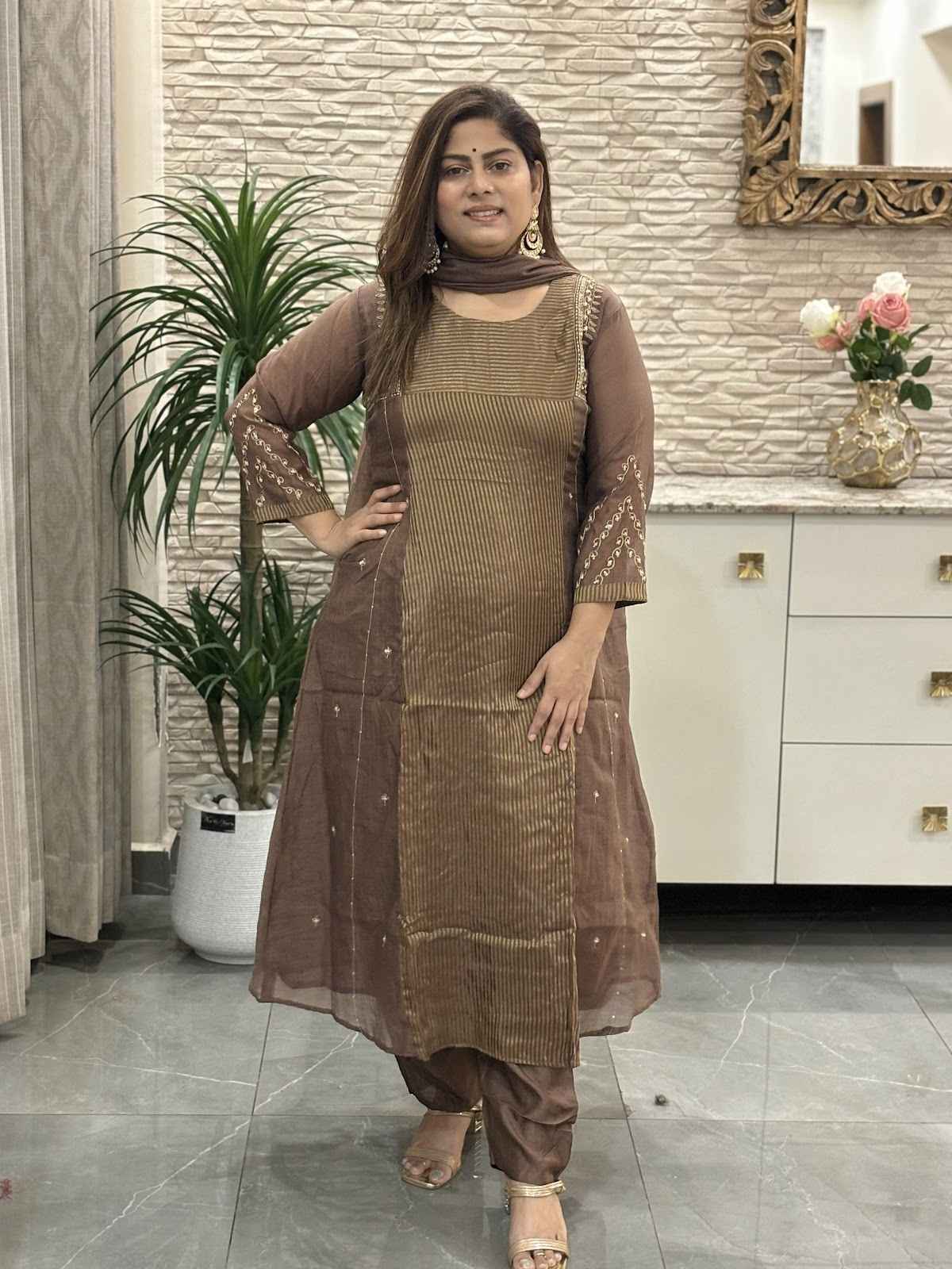 pure-banaras-mul-chanderi-embroidered-suit-set-with-cotton-lining-brown-2