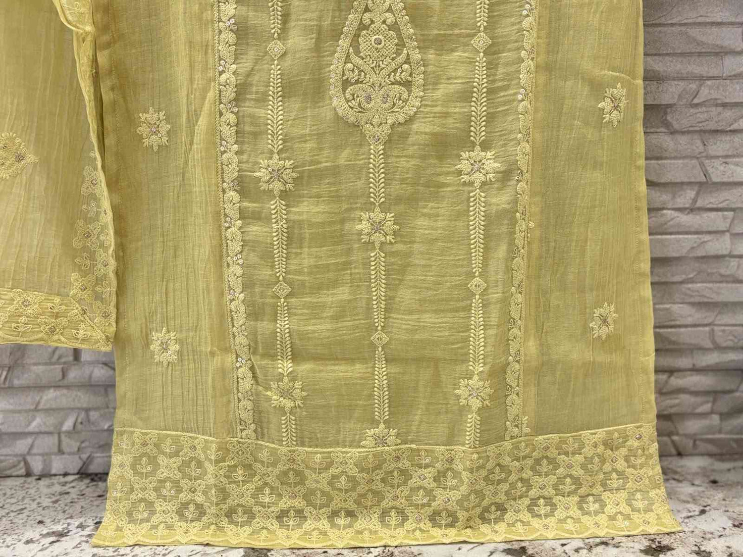 pure-banaras-mul-chanderi-embroidery-straight-fit-suit-set-pastel-lemon-yellow-3
