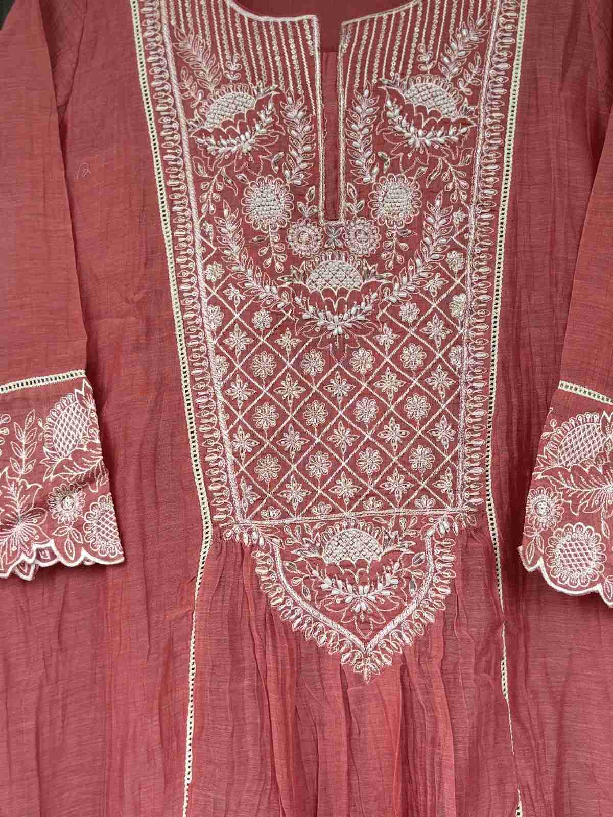 pure-banaras-mul-chanderi-hand-embroidered-a-line-pant-set-with-lining-2