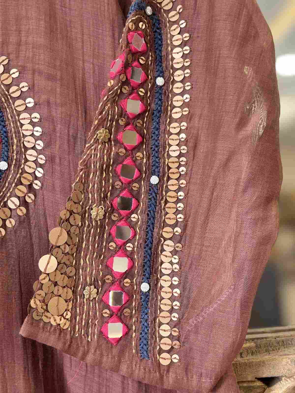pure-banaras-mul-chanderi-hand-embroidered-a-line-suit-set-with-mul-cotton-lining-chocolate-brown-3