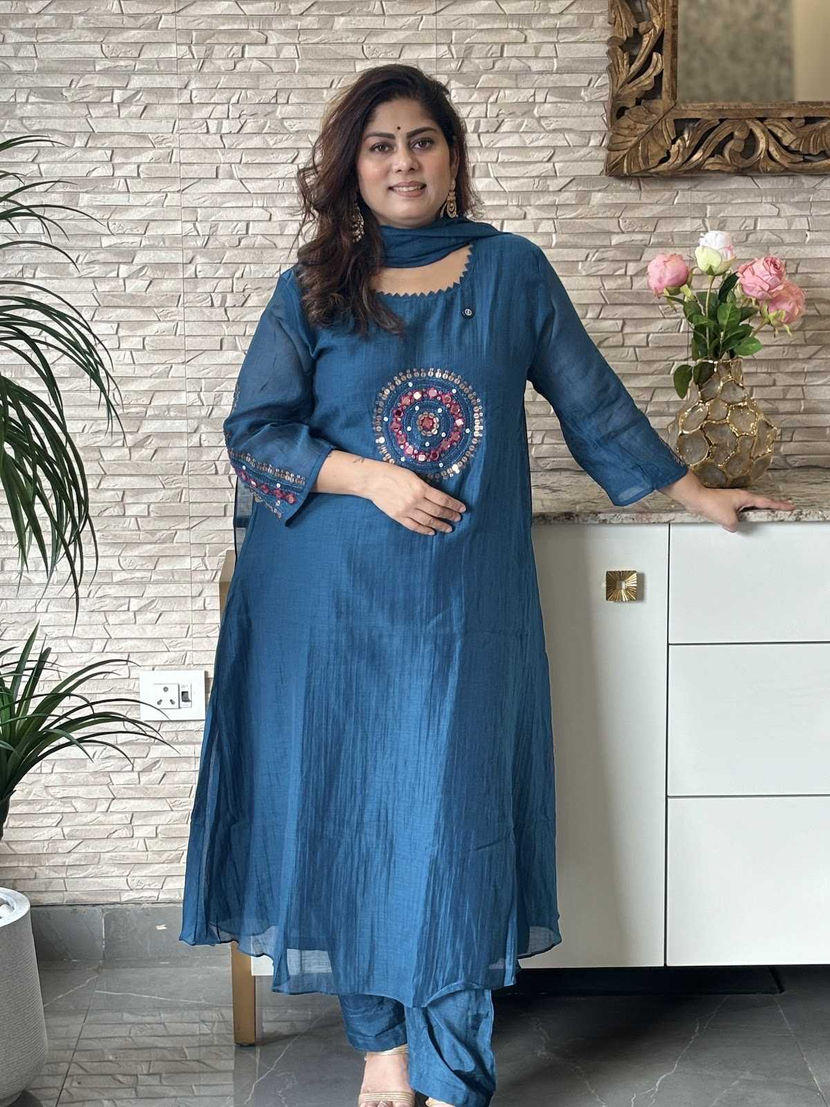 pure-banaras-mul-chanderi-hand-embroidered-a-line-suit-set-with-mul-cotton-lining-electric-blue-1