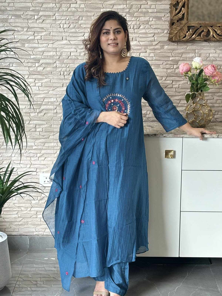 pure-banaras-mul-chanderi-hand-embroidered-a-line-suit-set-with-mul-cotton-lining-electric-blue-2