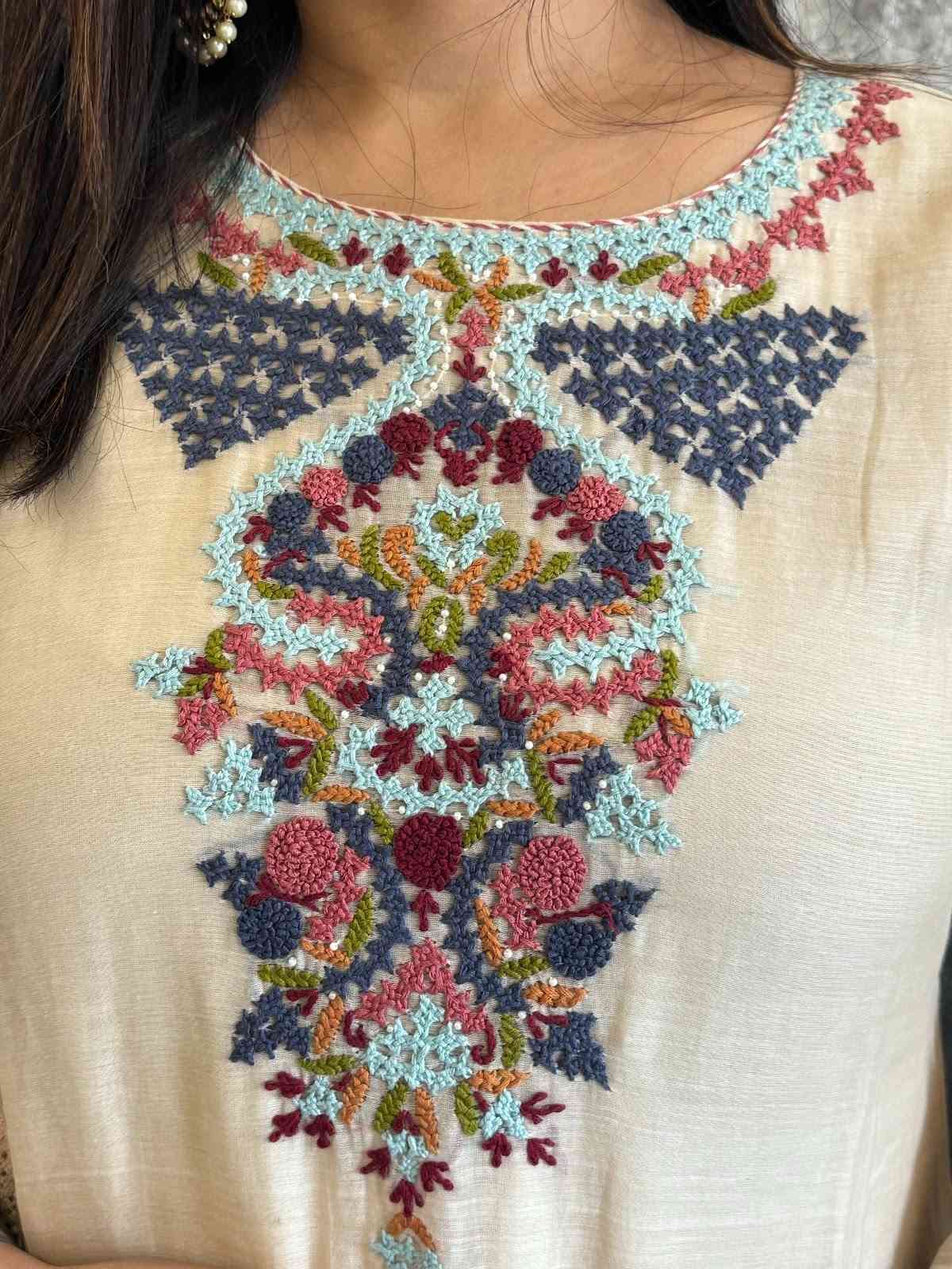 pure-banaras-mul-chanderi-hand-embroidered-dress-with-mul-cotton-lining-ivory-2