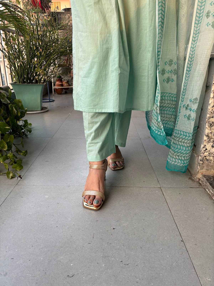 pure-cotton-a-line-suit-set-with-pockets-paired-with-hand-block-soft-kota-cotton-dupatta-sea-green-3