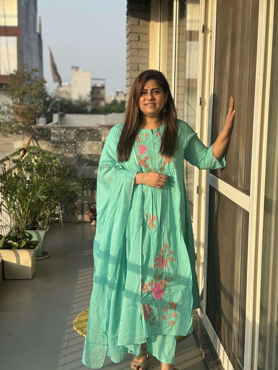pure-cotton-appliquÃ©-work-embroidered-suit-set-sky-blue-1