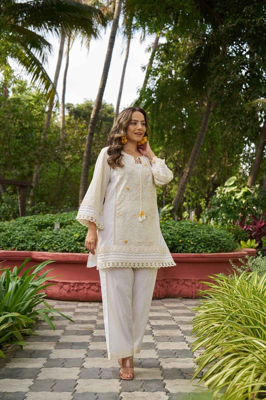pure-cotton-co-ord-set-with-3d-embroidery-cotton-lining-off-white-1