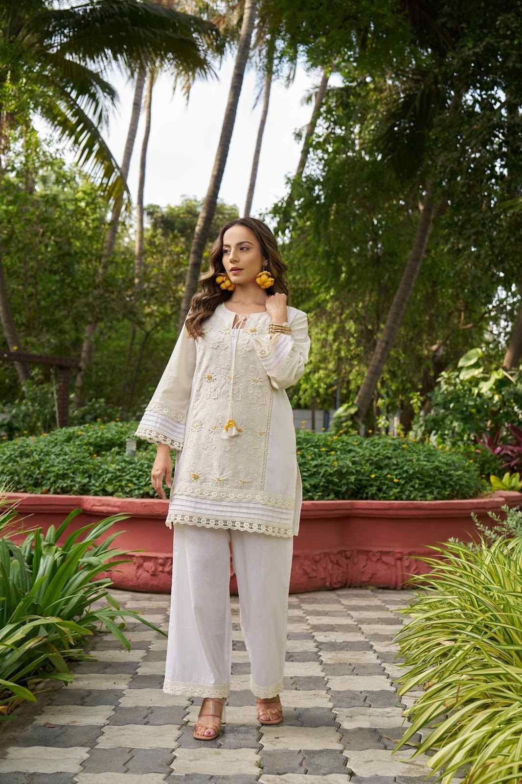 pure-cotton-co-ord-set-with-3d-embroidery-cotton-lining-off-white-2