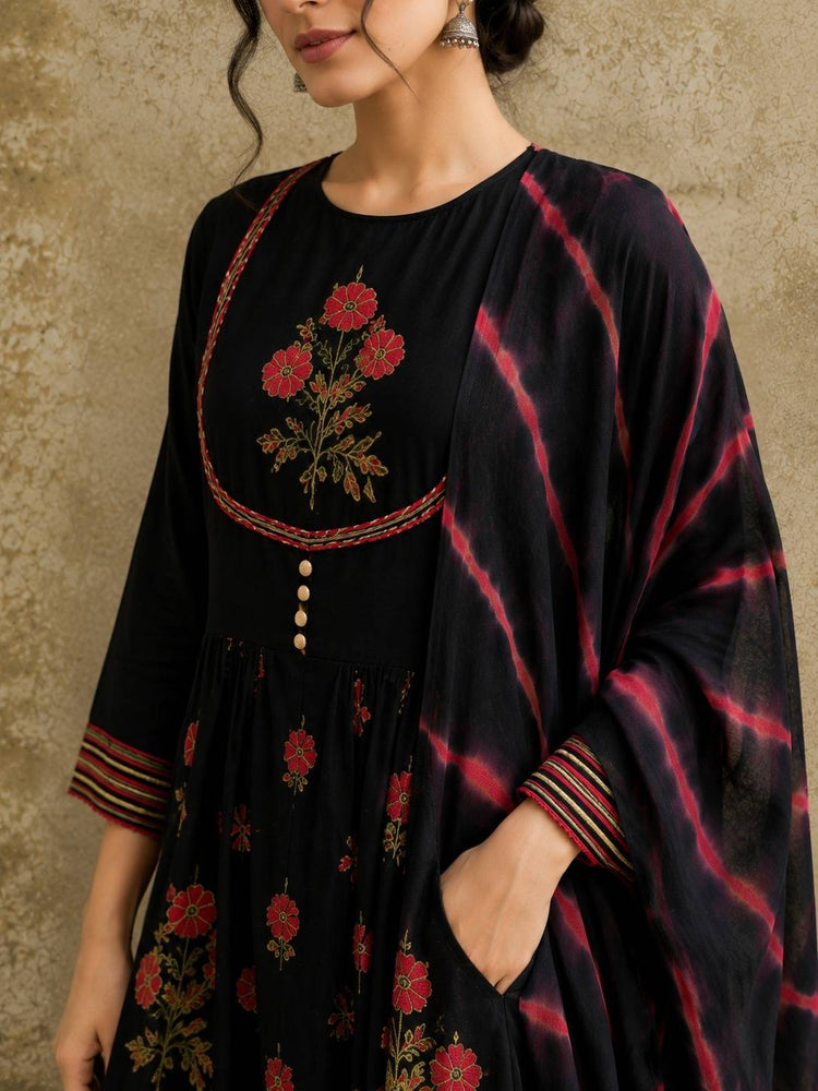 pure-cotton-hand-block-print-anarkali-paired-with-mul-cotton-shibori-print-dupatta-black-2