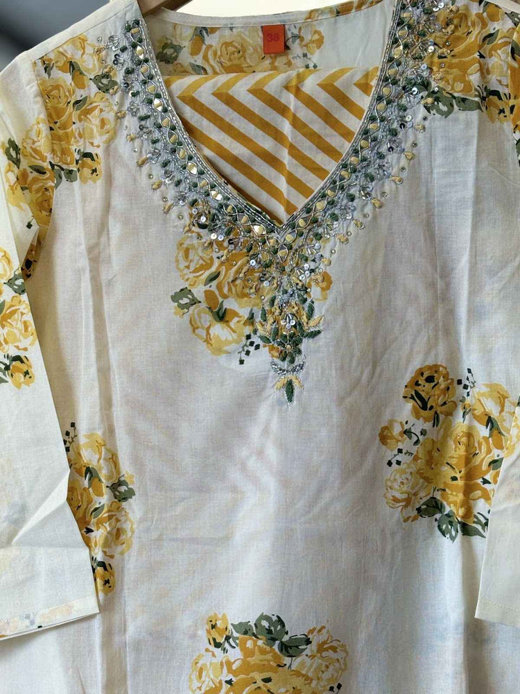 pure-cotton-hand-embroidered-floral-print-suit-set-with-embroidered-scalloped-mul-cotton-dupatta-yellow-2